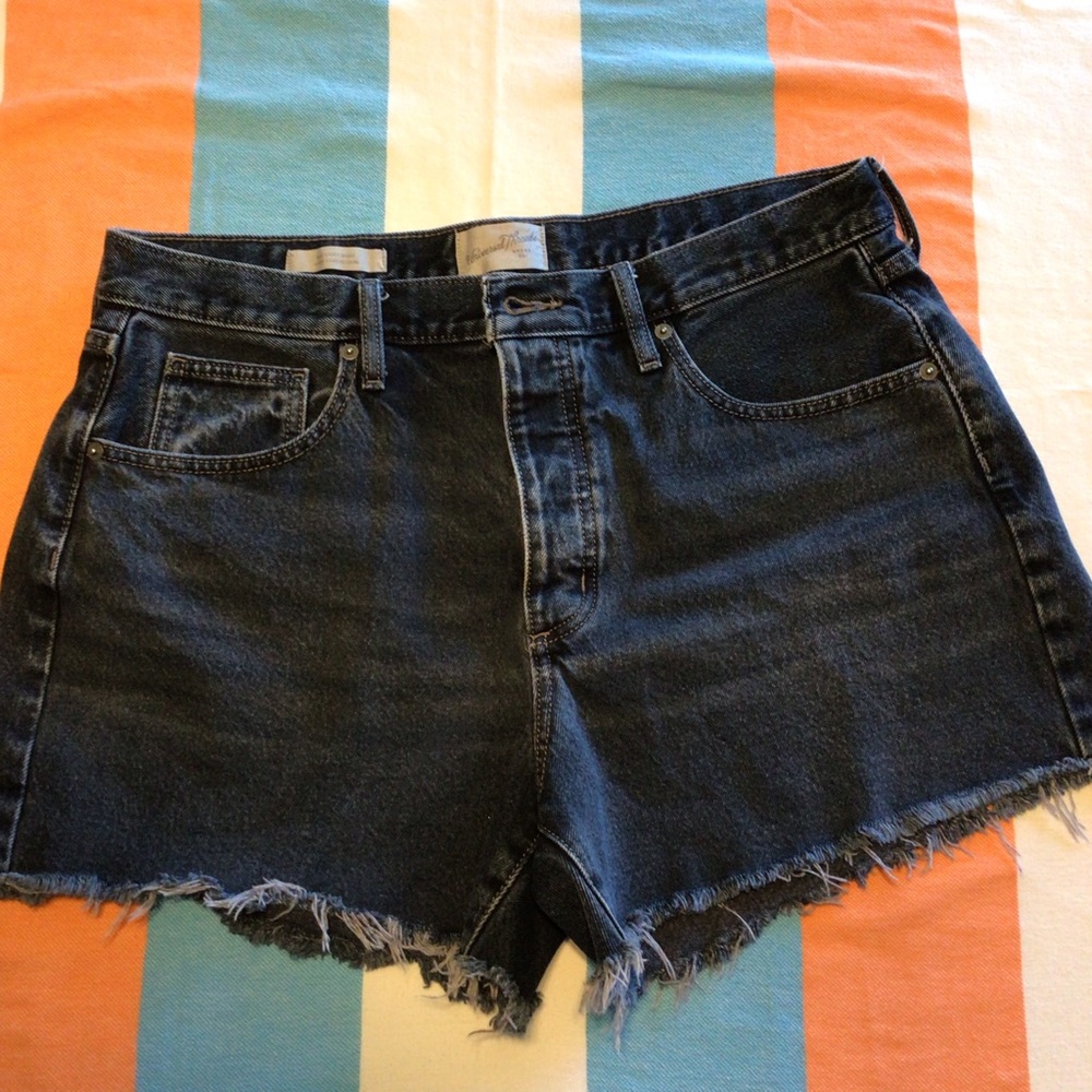 Universal thread button up jean shorts.